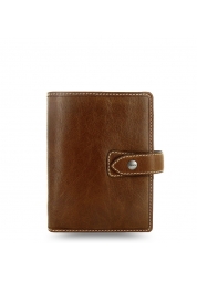  The epitome of relaxed style - that's Malden. A laid back personal organiser with rustic stitching and a soft, casual construction. Vintage-look buffalo leather. Width 115mm, height 147mm.Ring mechanism size: Six rings of 19mm. Left: Two credit card pockets and one zipped pocket. Right: Notepad pocket, wallet pocket. Pen loop. Exterior: Full width wallet pocket.Transparent flyleaf Pocket week on two pages diary Ruler-page marker, black Subject index, cream, five tabs To do Finances (with icons) Internet addresses Pink ruled paper Beige ruled paper Yellow ruled paper Blue ruled paper Lavender ruled paper Name, address and telephone A-Z index, cream, two letters per tab Transparent envelope, top opening 